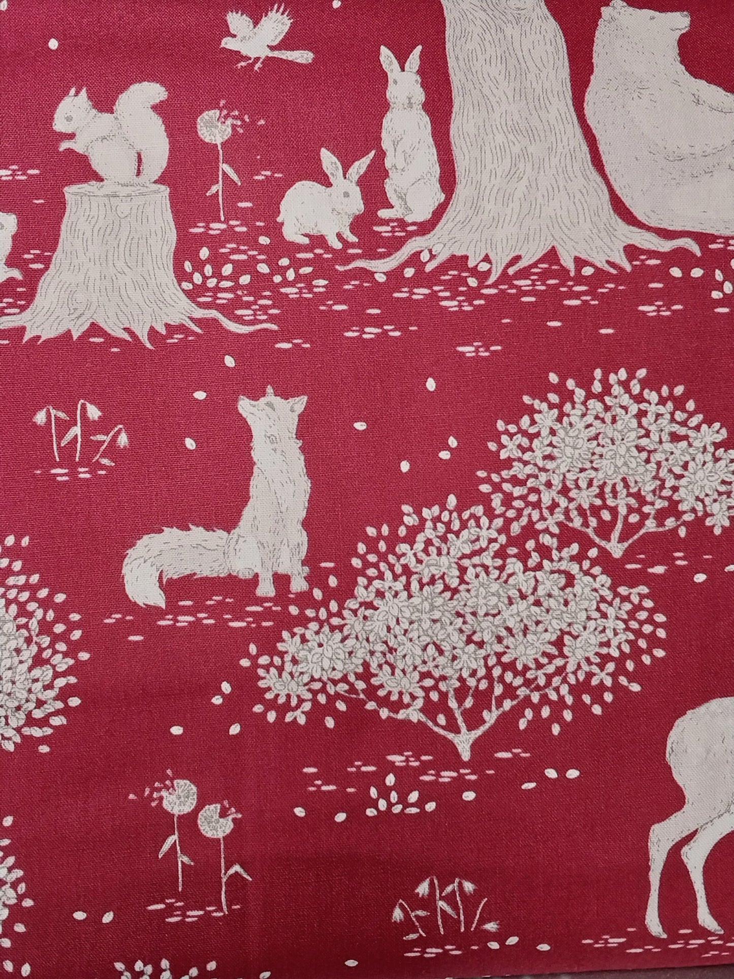 TILDA WOODLAND WOODLAND CARMINE #100293