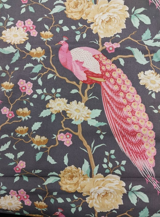 TILDA CHIC ESCAPE PEACOCK TREE GREY