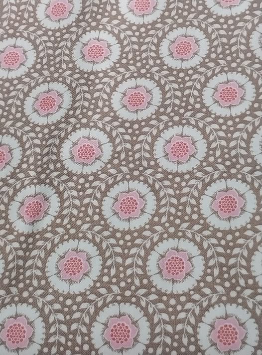 TILDA MAPLE FARM WHEATFLOWER UMBER #100269